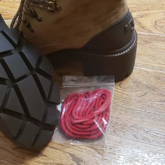 Tory Burch Lug sole ankle boots Size 10 1/2 Ankle Boots & Booties